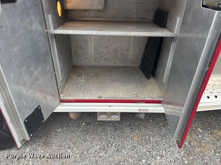 image for item DO7648 1998 Emergency One pumper fire truck