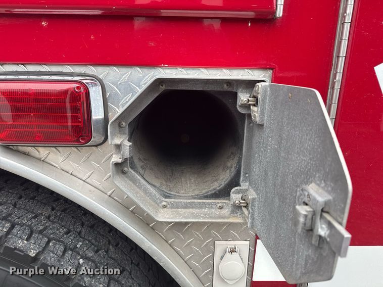 image for item DO7648 1998 Emergency One pumper fire truck