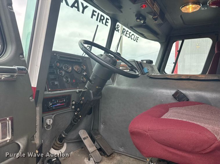 image for item DO7648 1998 Emergency One pumper fire truck