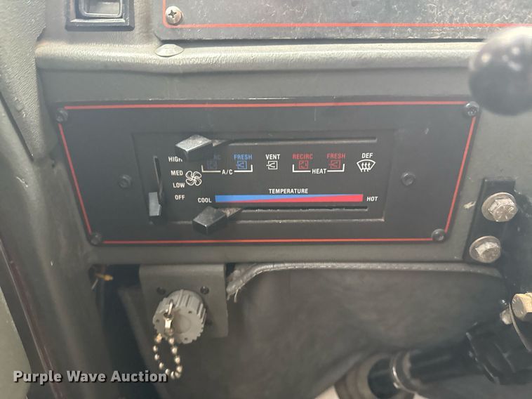 image for item DO7648 1998 Emergency One pumper fire truck