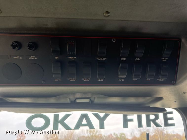 image for item DO7648 1998 Emergency One pumper fire truck