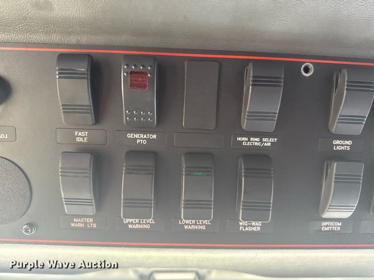 image for item DO7648 1998 Emergency One pumper fire truck