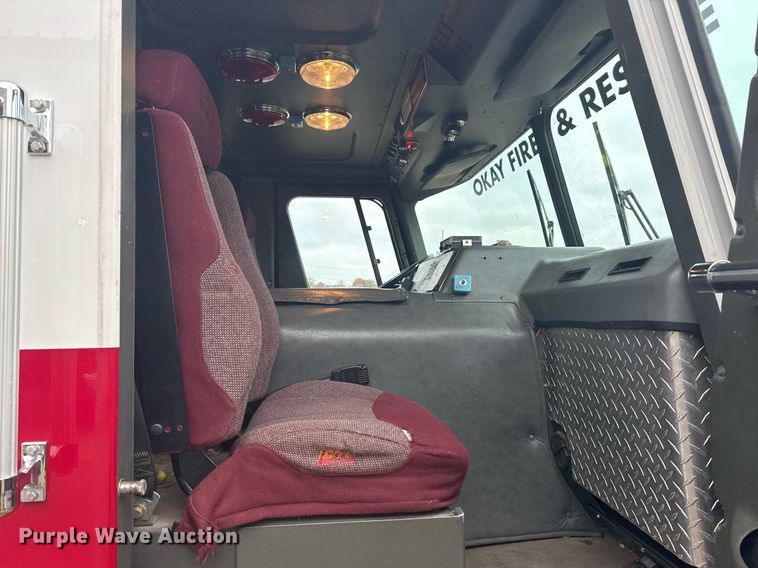 image for item DO7648 1998 Emergency One pumper fire truck