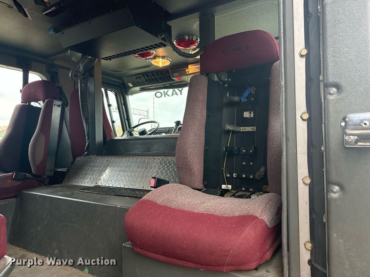 image for item DO7648 1998 Emergency One pumper fire truck