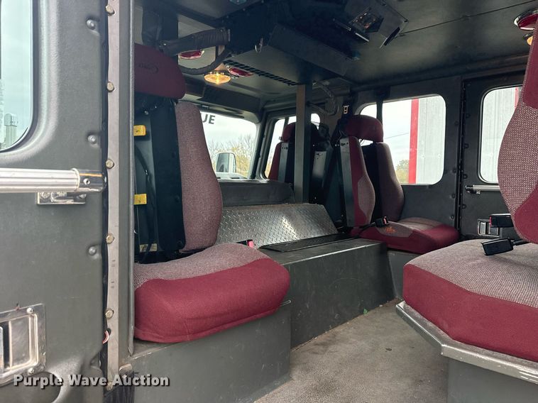 image for item DO7648 1998 Emergency One pumper fire truck