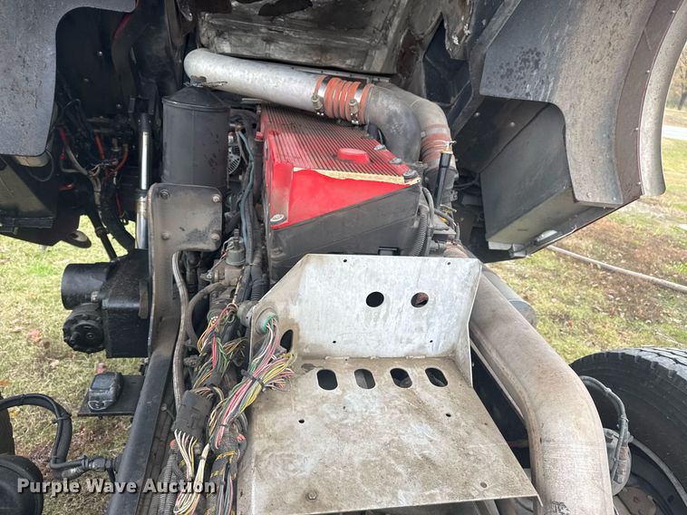 image for item DO7648 1998 Emergency One pumper fire truck