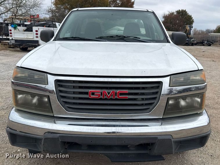 image for item DO7650 2005 GMC Canyon pickup truck