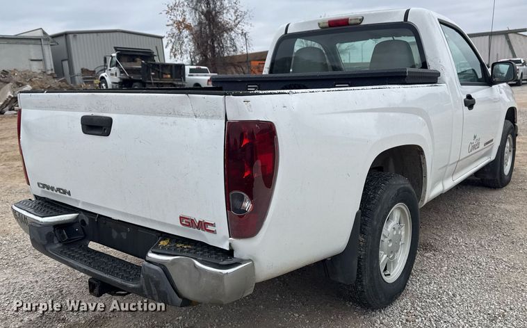 image for item DO7650 2005 GMC Canyon pickup truck