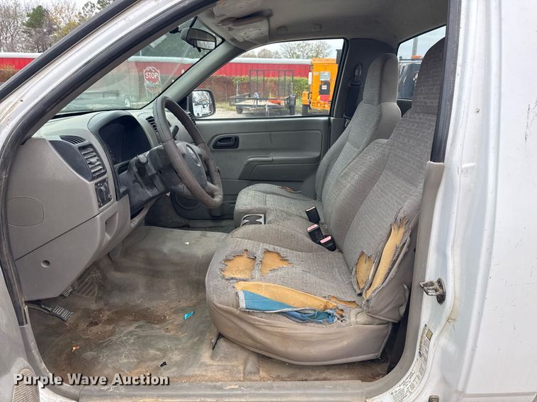 image for item DO7650 2005 GMC Canyon pickup truck