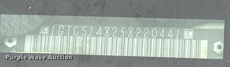 image for item DO7650 2005 GMC Canyon pickup truck