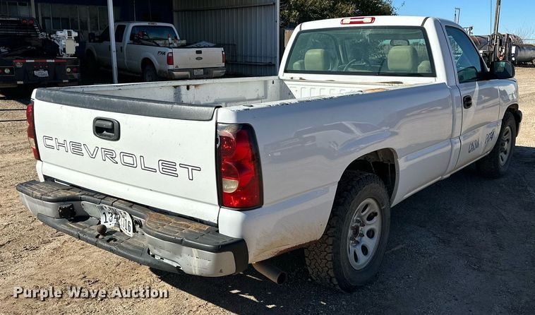 image for item DP5988 2006 Chevrolet Silverado 1500 pickup truck