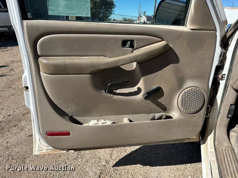 image for item DP5988 2006 Chevrolet Silverado 1500 pickup truck