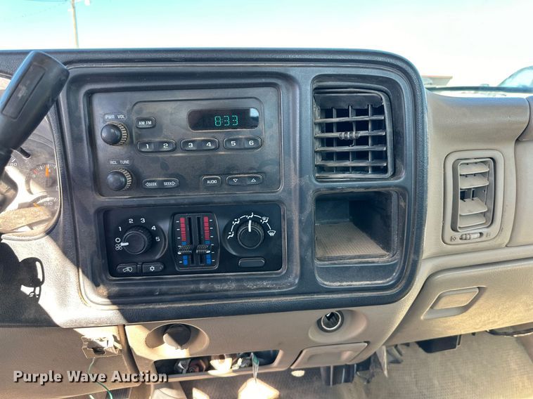 image for item DP5988 2006 Chevrolet Silverado 1500 pickup truck