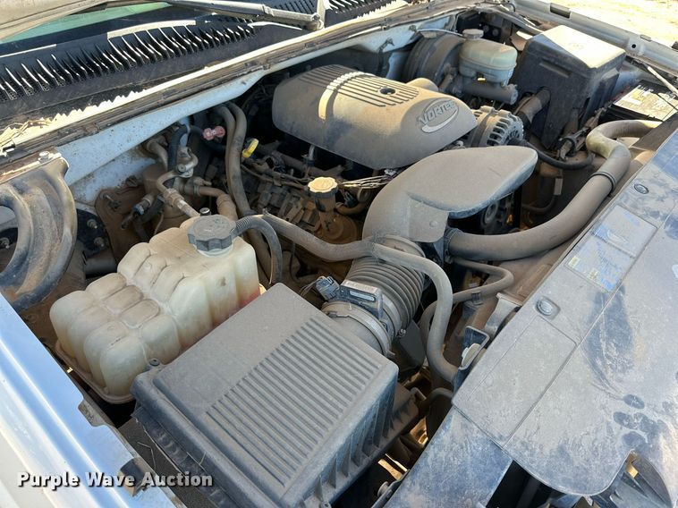 image for item DP5988 2006 Chevrolet Silverado 1500 pickup truck