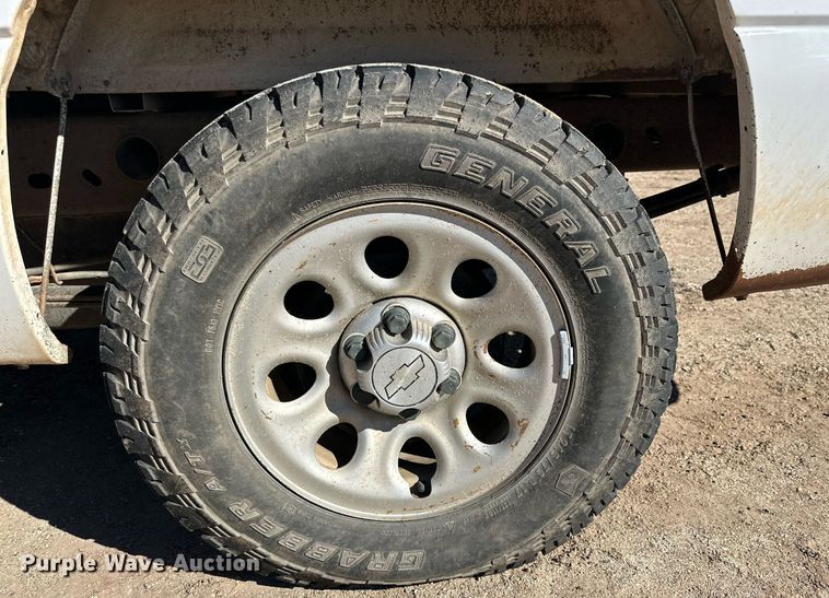 image for item DP5988 2006 Chevrolet Silverado 1500 pickup truck