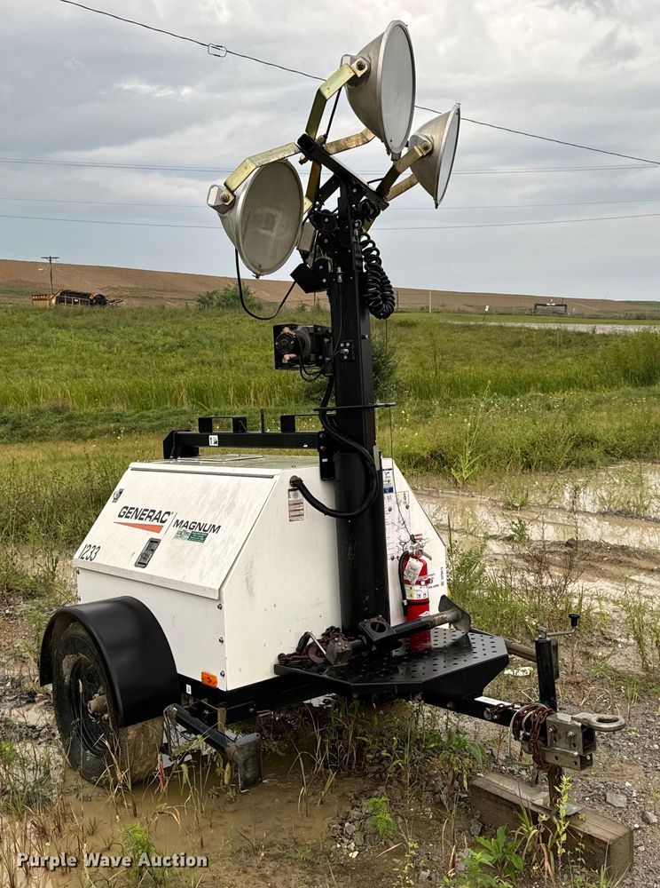 image for item DP6675 Generac Magnum MLT4150MV light plant