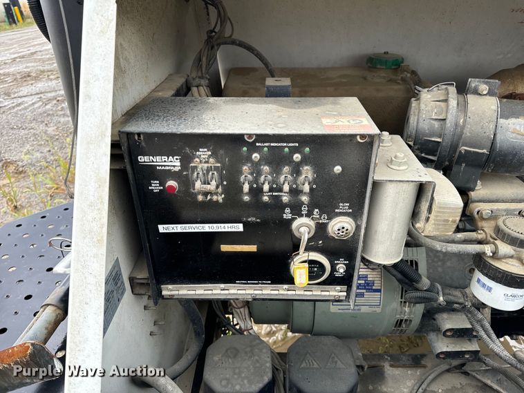 image for item DP6675 Generac Magnum MLT4150MV light plant