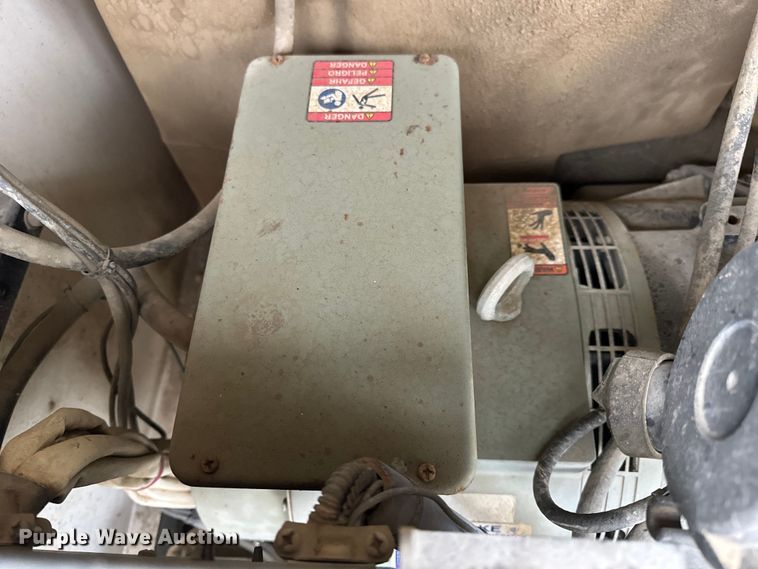 image for item DP6675 Generac Magnum MLT4150MV light plant