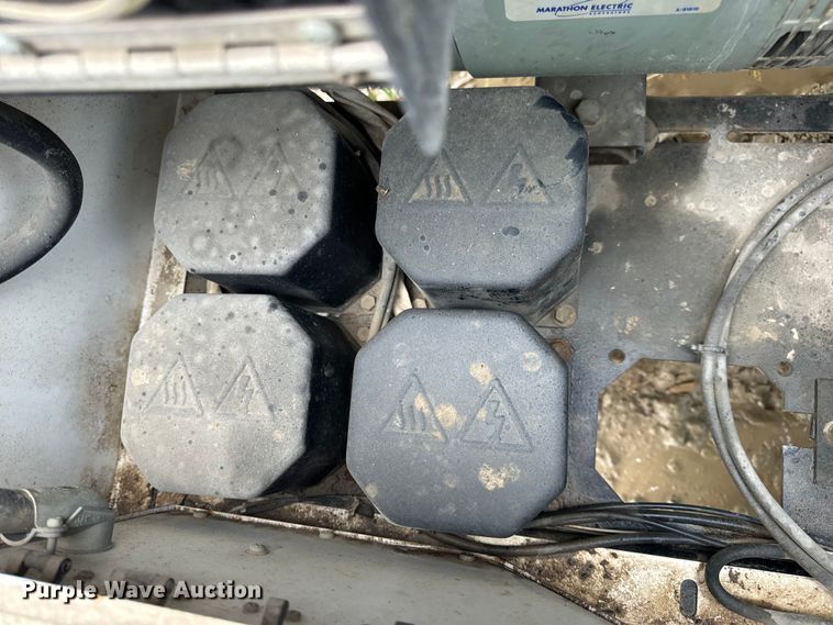 image for item DP6675 Generac Magnum MLT4150MV light plant