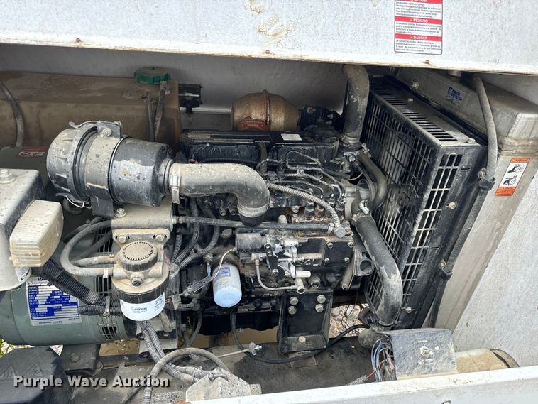 image for item DP6675 Generac Magnum MLT4150MV light plant