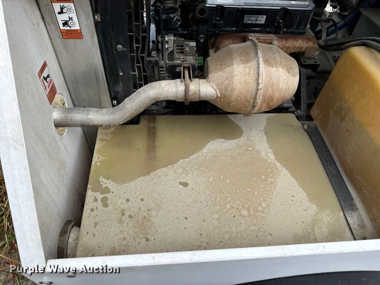 image for item DP6675 Generac Magnum MLT4150MV light plant