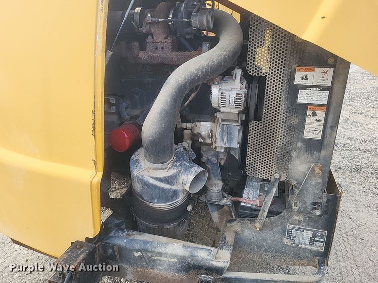 image for item DQ3791 2006 Vermeer BC1000XL wood chipper