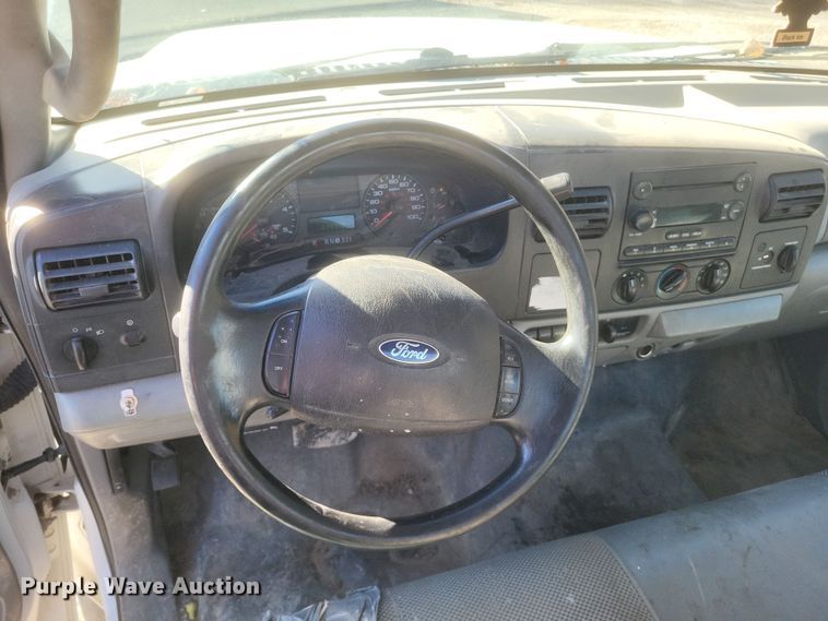 image for item DQ3794 2007 Ford F450 Super Duty XL utility / service truck
