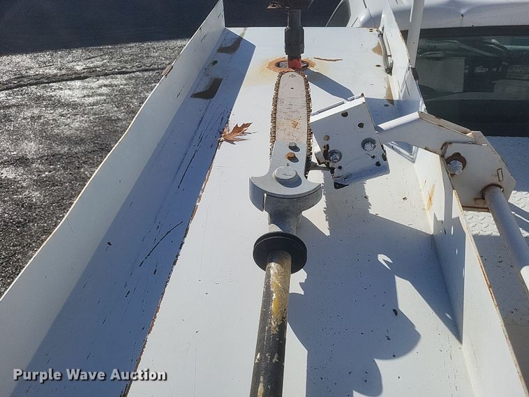 image for item DQ3795 1999 Ford F550 bucket truck