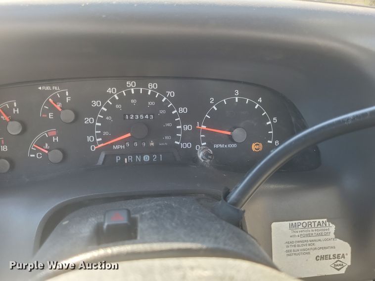 image for item DQ3795 1999 Ford F550 bucket truck