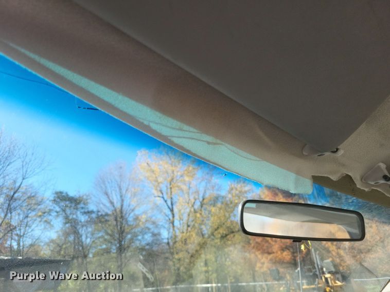 image for item DQ3795 1999 Ford F550 bucket truck