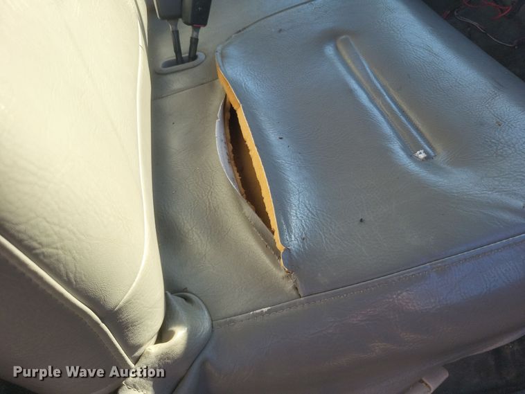 image for item DQ3795 1999 Ford F550 bucket truck