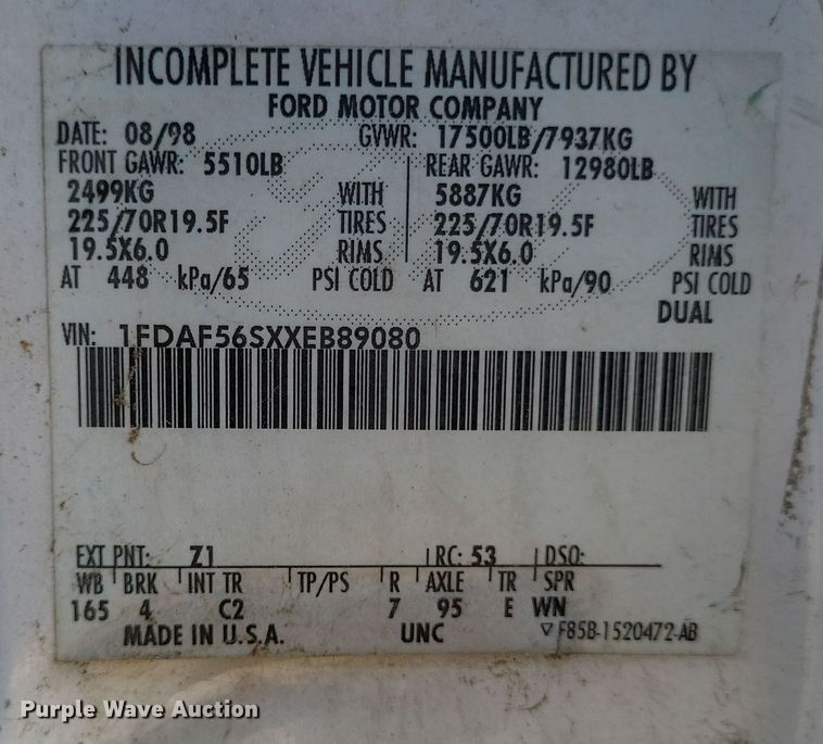 image for item DQ3795 1999 Ford F550 bucket truck