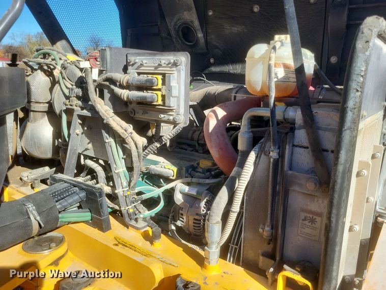 image for item DQ3796 2017 Volvo DD120C double drum vibratory roller