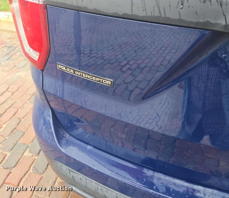 image for item DQ5305 2016 Ford Explorer Police Interceptor SUV