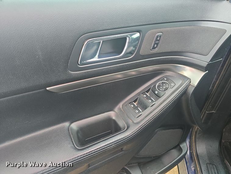 image for item DQ5305 2016 Ford Explorer Police Interceptor SUV