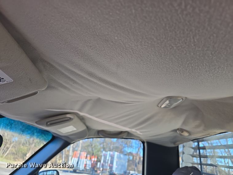 image for item DQ5306 2006 Chevrolet Silverado 1500 pickup truck