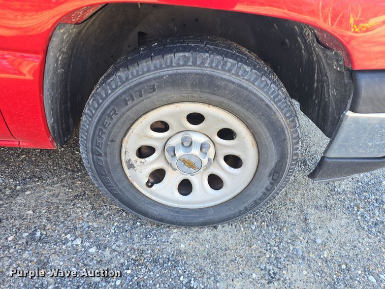 image for item DQ5306 2006 Chevrolet Silverado 1500 pickup truck