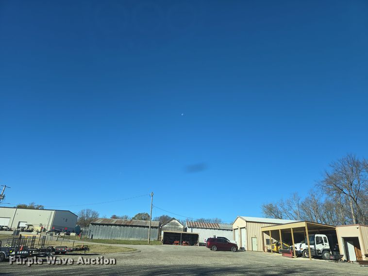 image for item DQ5306 2006 Chevrolet Silverado 1500 pickup truck