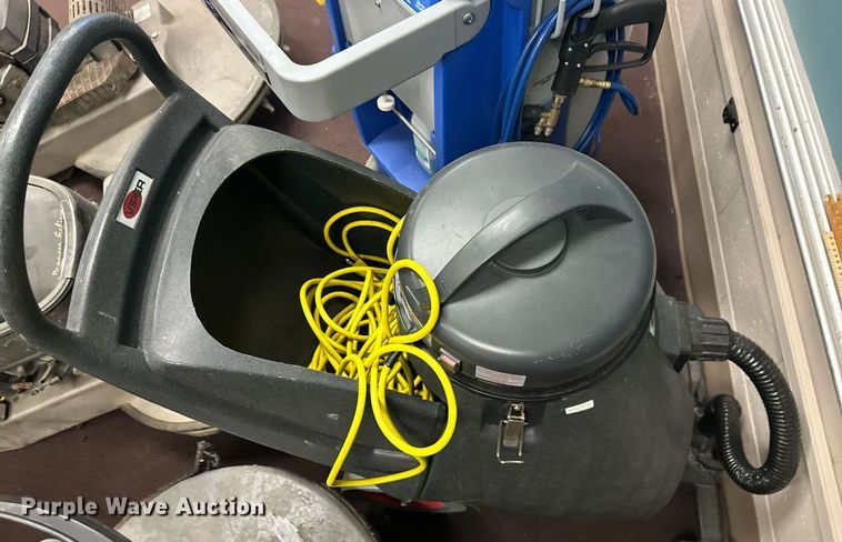 image for item DS3200 Cleaning equipment