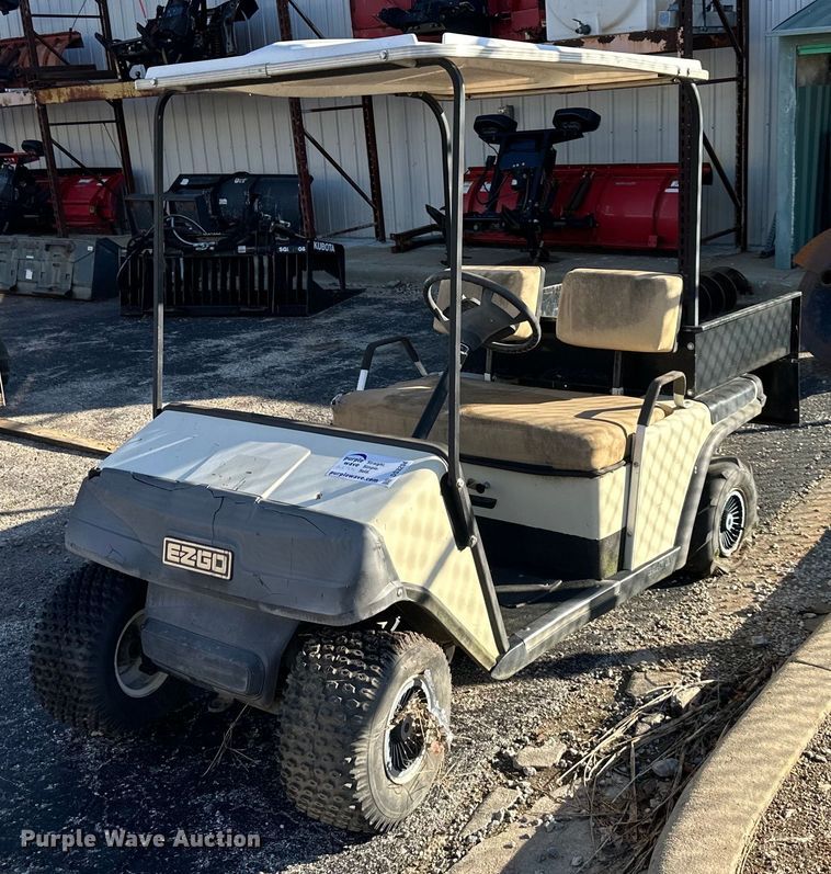 image for item DS3204 EZ-GO golf cart