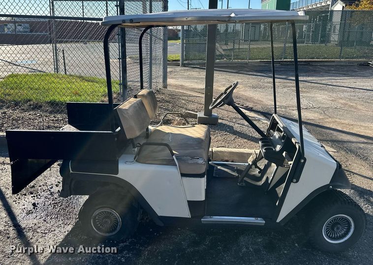 image for item DS3204 EZ-GO golf cart