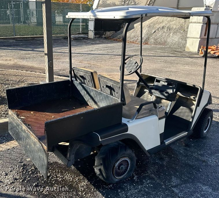 image for item DS3204 EZ-GO golf cart