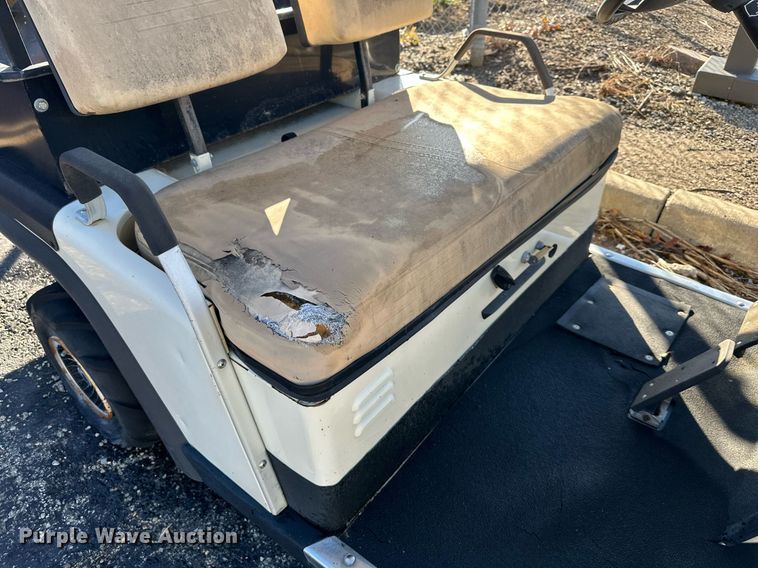 image for item DS3204 EZ-GO golf cart