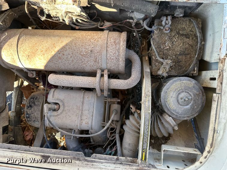 image for item DS3204 EZ-GO golf cart