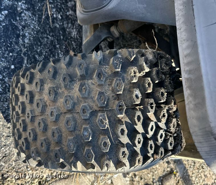 image for item DS3204 EZ-GO golf cart