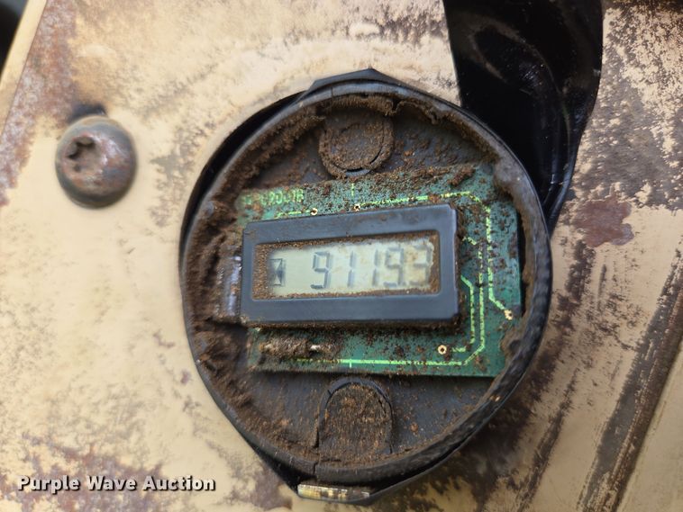 image for item DT5342 1998 Caterpillar 12H motor grader