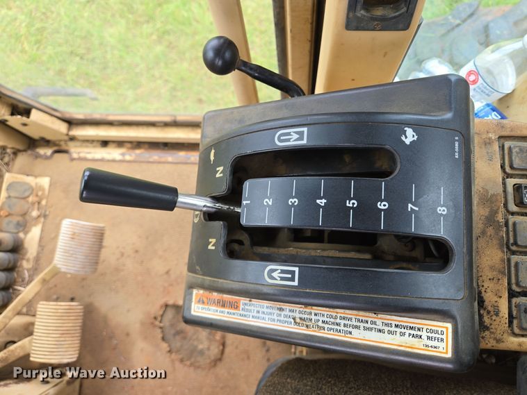 image for item DT5342 1998 Caterpillar 12H motor grader