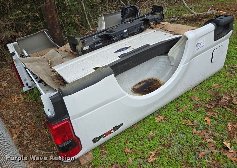 image for item DT5347 Truck bed