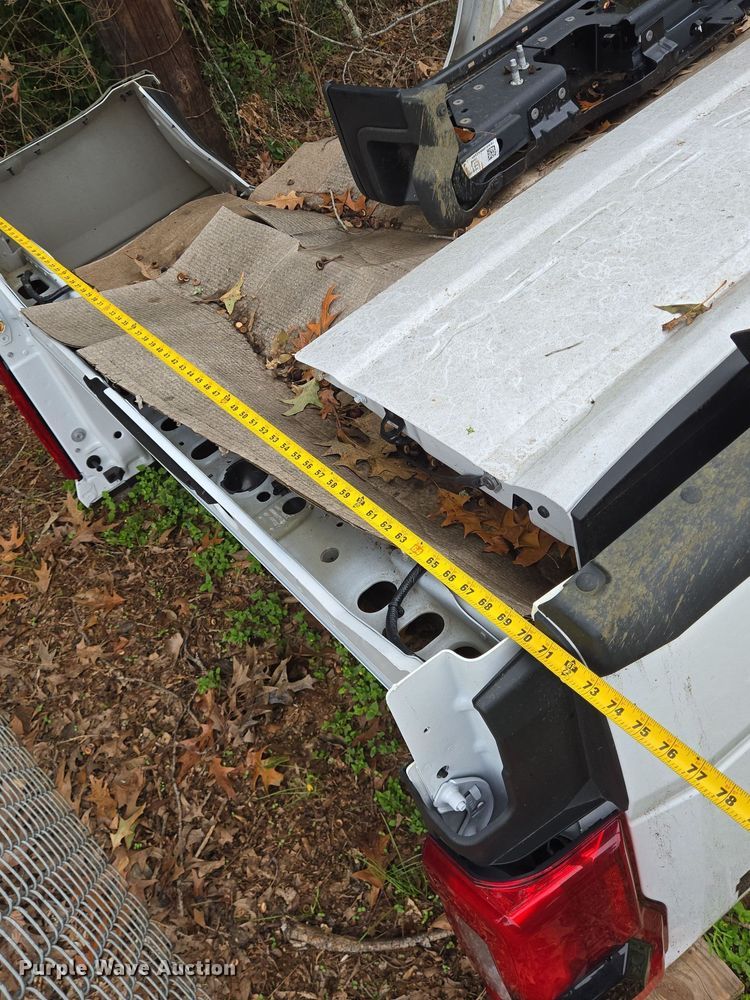 image for item DT5347 Truck bed