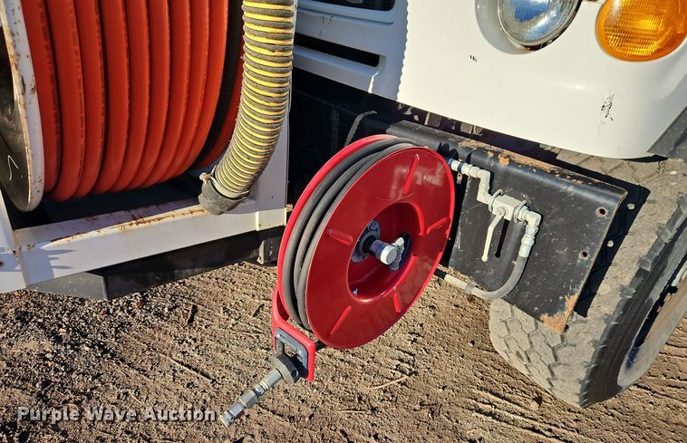 image for item DT7557 2003 Sterling sewer jetter truck